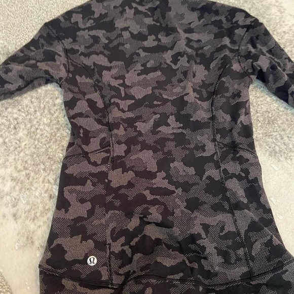 Tops - LULULEMON THICK LONG SLEEVE